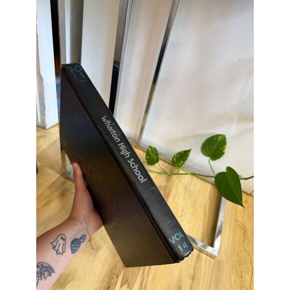 REMEMBER 2011 Wharton High school Tampa Florida yearbook - Picture 9 of 9